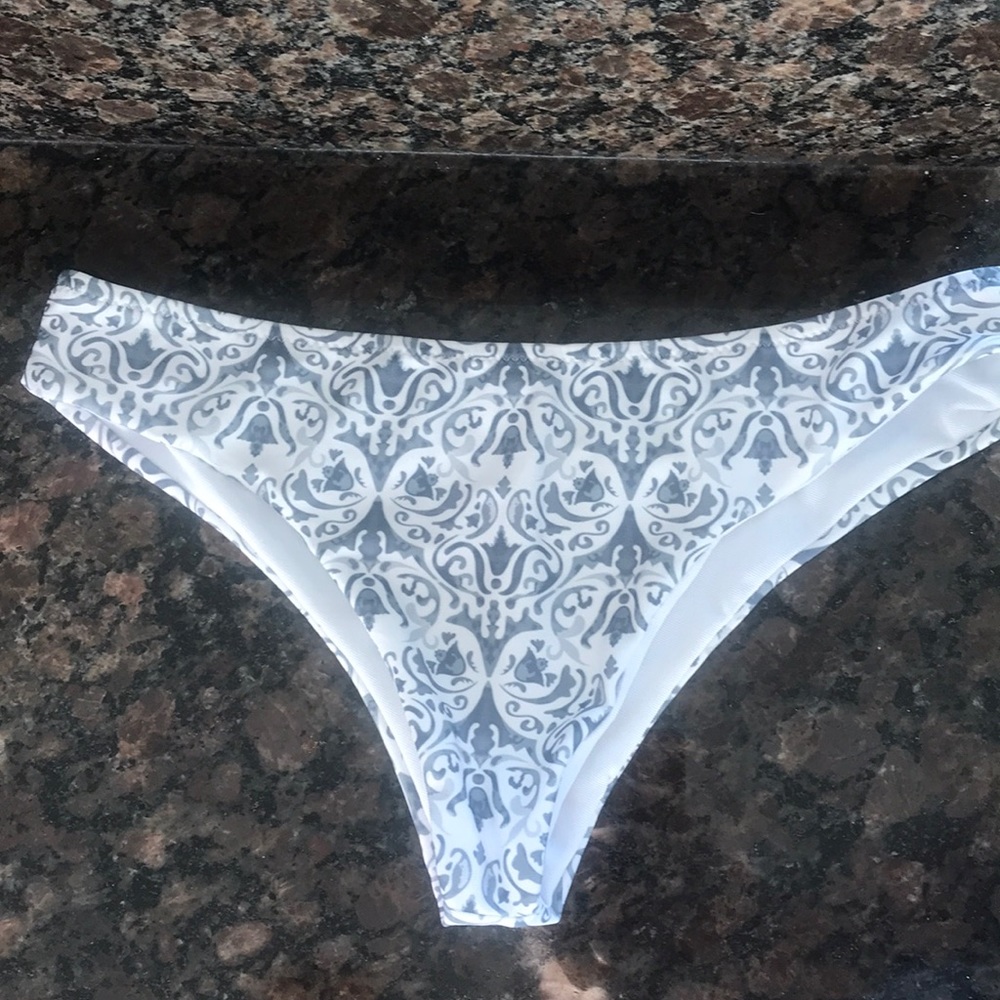 Zaful cheeky bikini bottoms